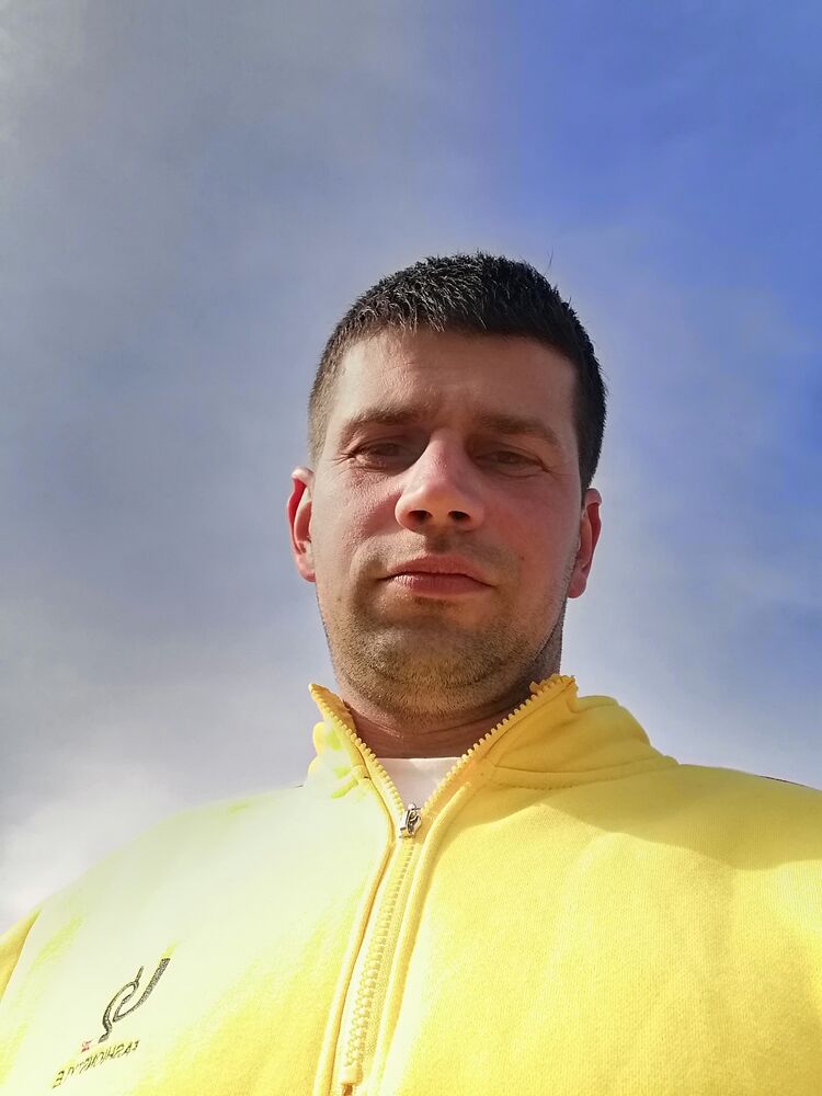  ,   Dima, 39 ,   c , 