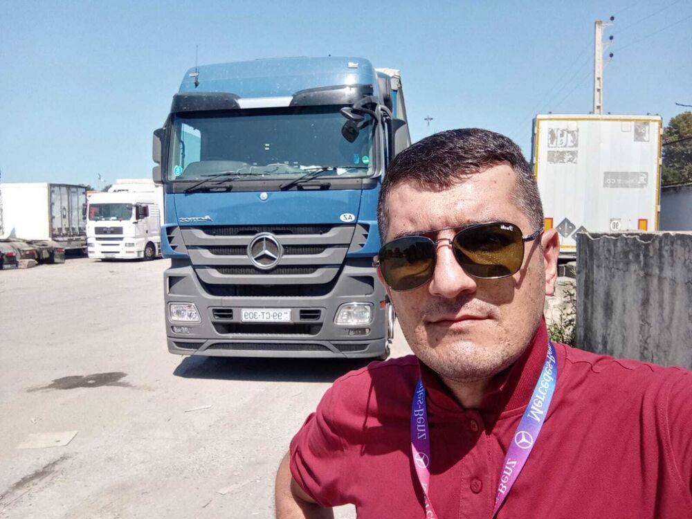  53485344  , 38 ,    --