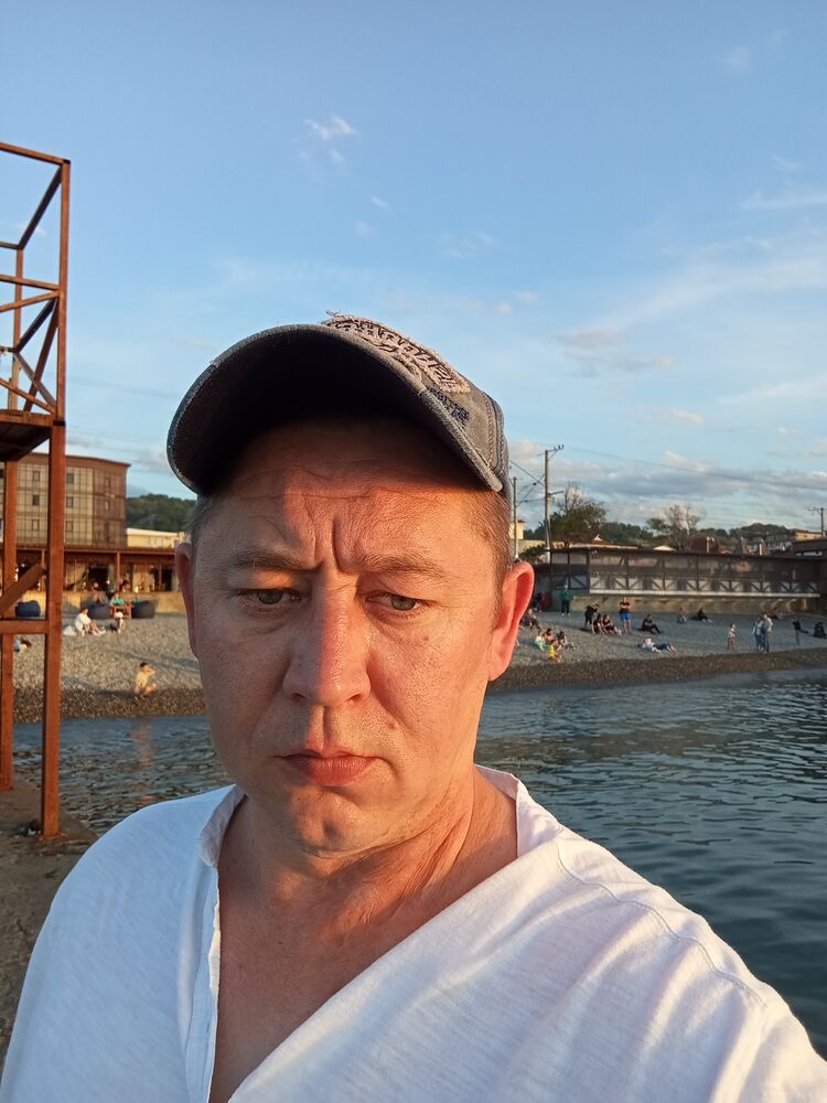 52889644  Aleksandr, 41 ,    