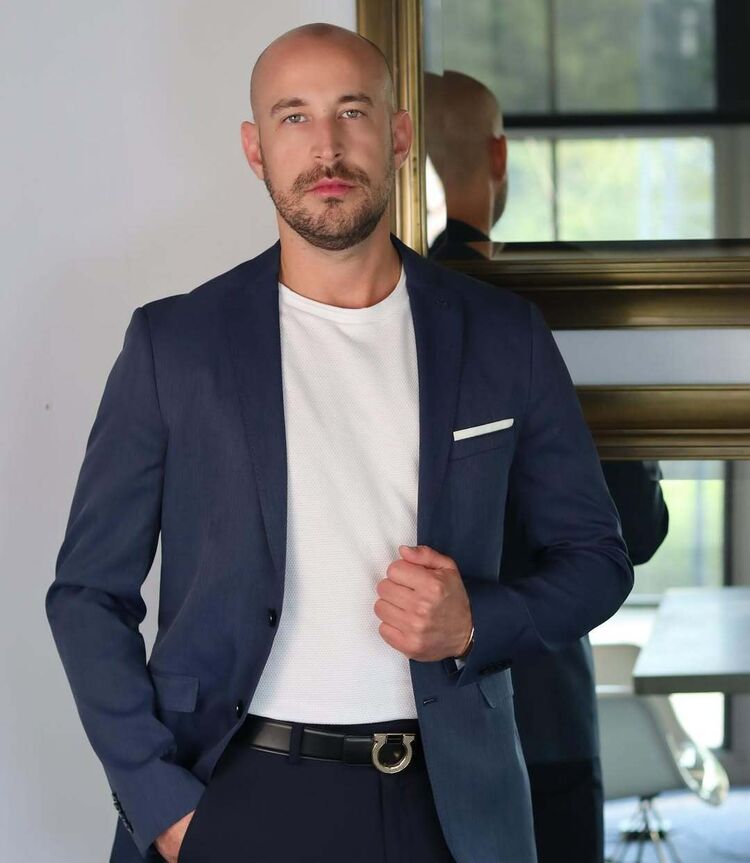 ���� 54196224 ������� ����, 33 ����, ���� ���������� � �����-����������