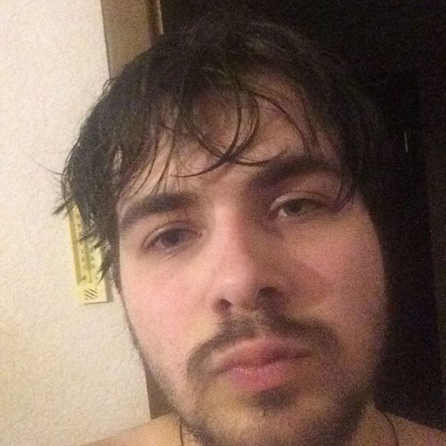  12810504  GRUZLI, 29 ,    