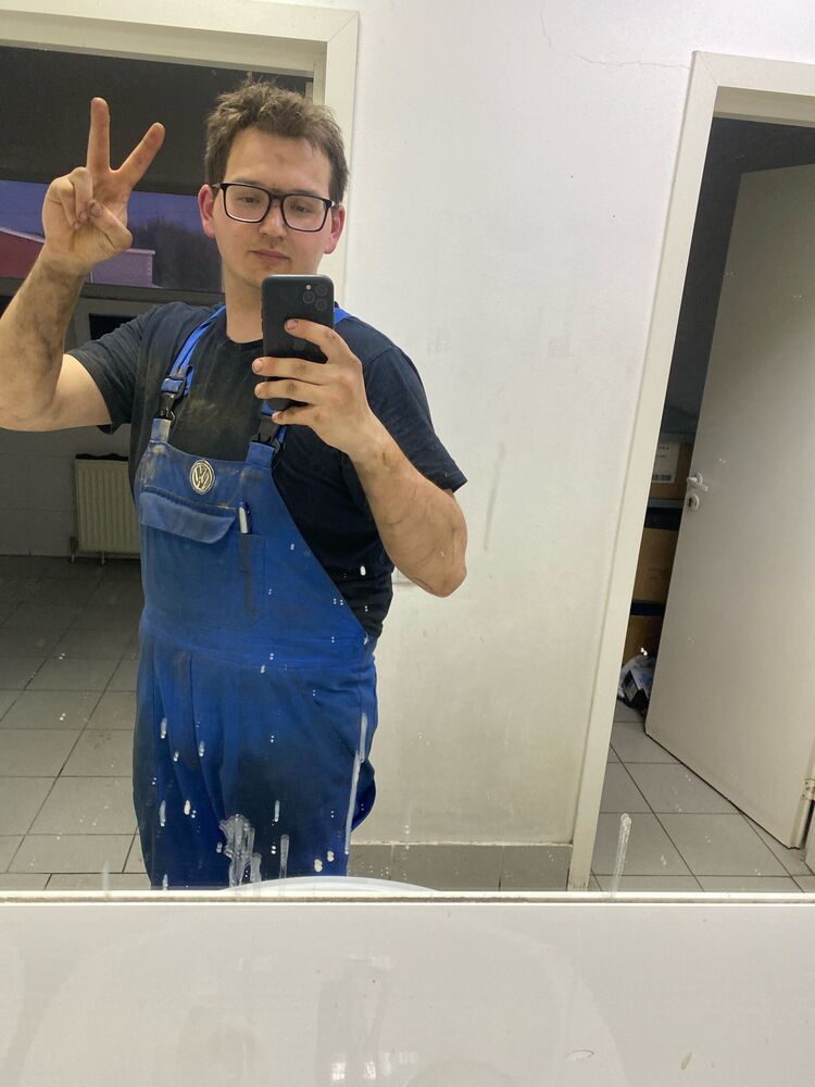  53491034  , 27 ,    