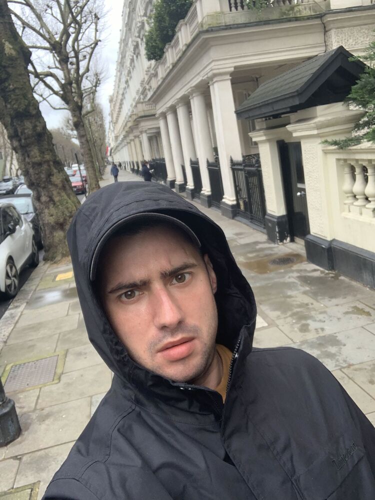  South Kensington,   , 37 ,   ,   