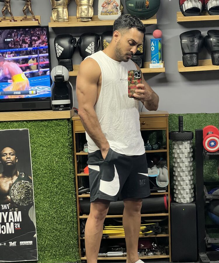  ,   Amir, 34 ,   ,   