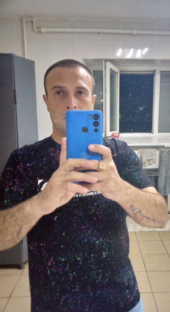  37418324  , 43 ,    