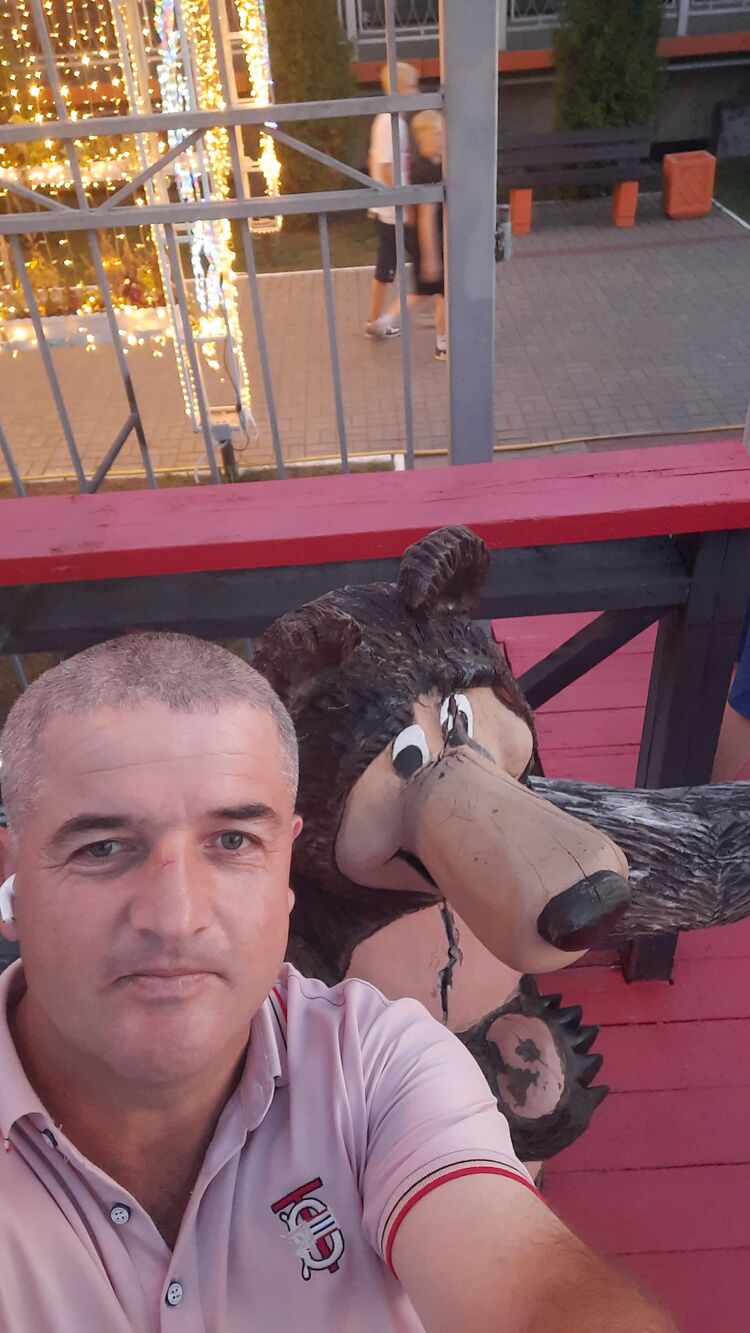  45828014  , 42 ,    