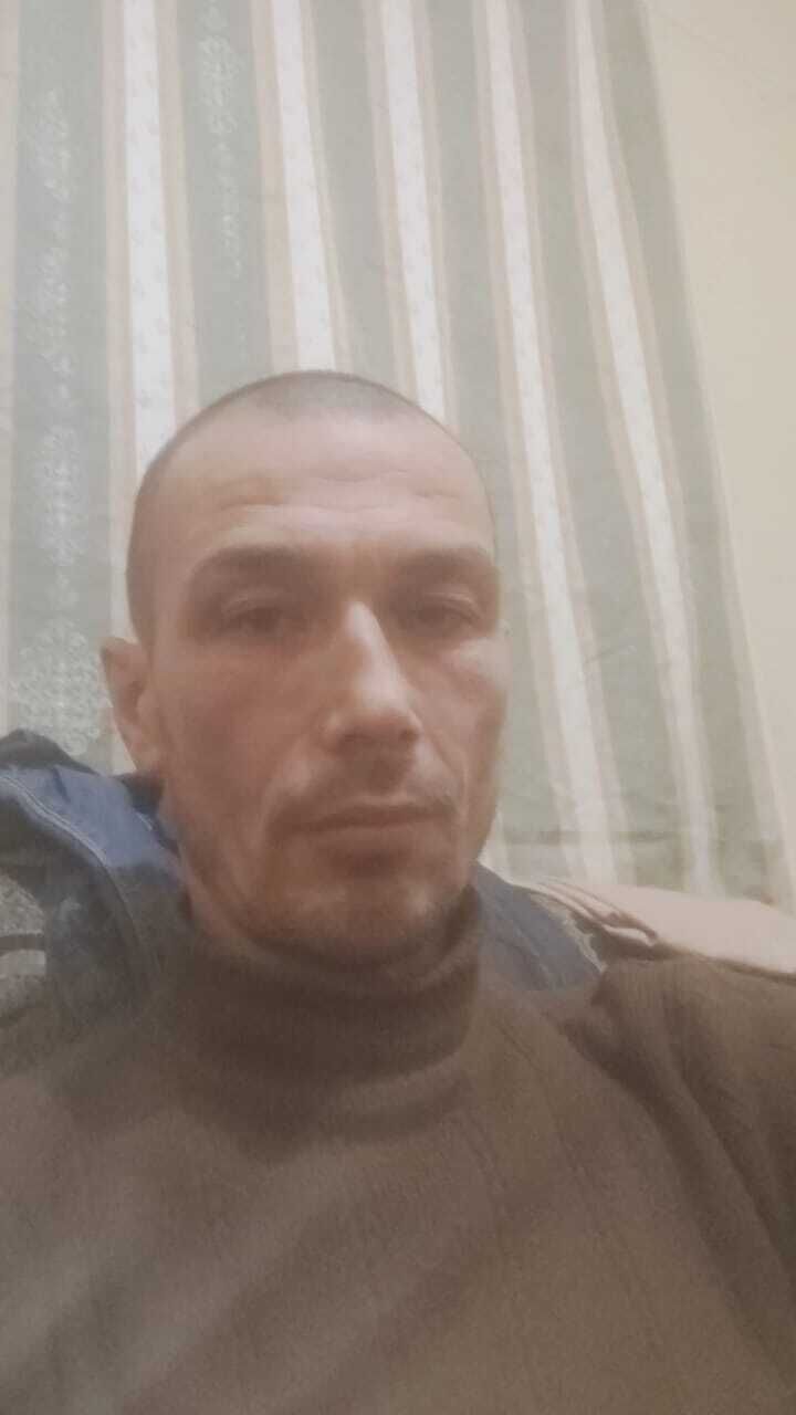  43989864  , 39 ,    