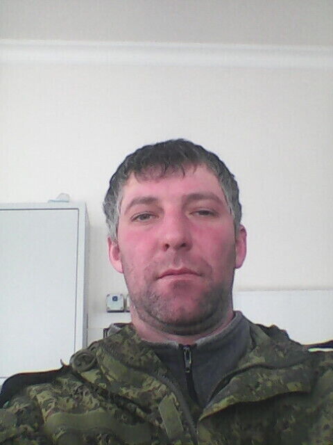  45571704  Denls, 36 ,    