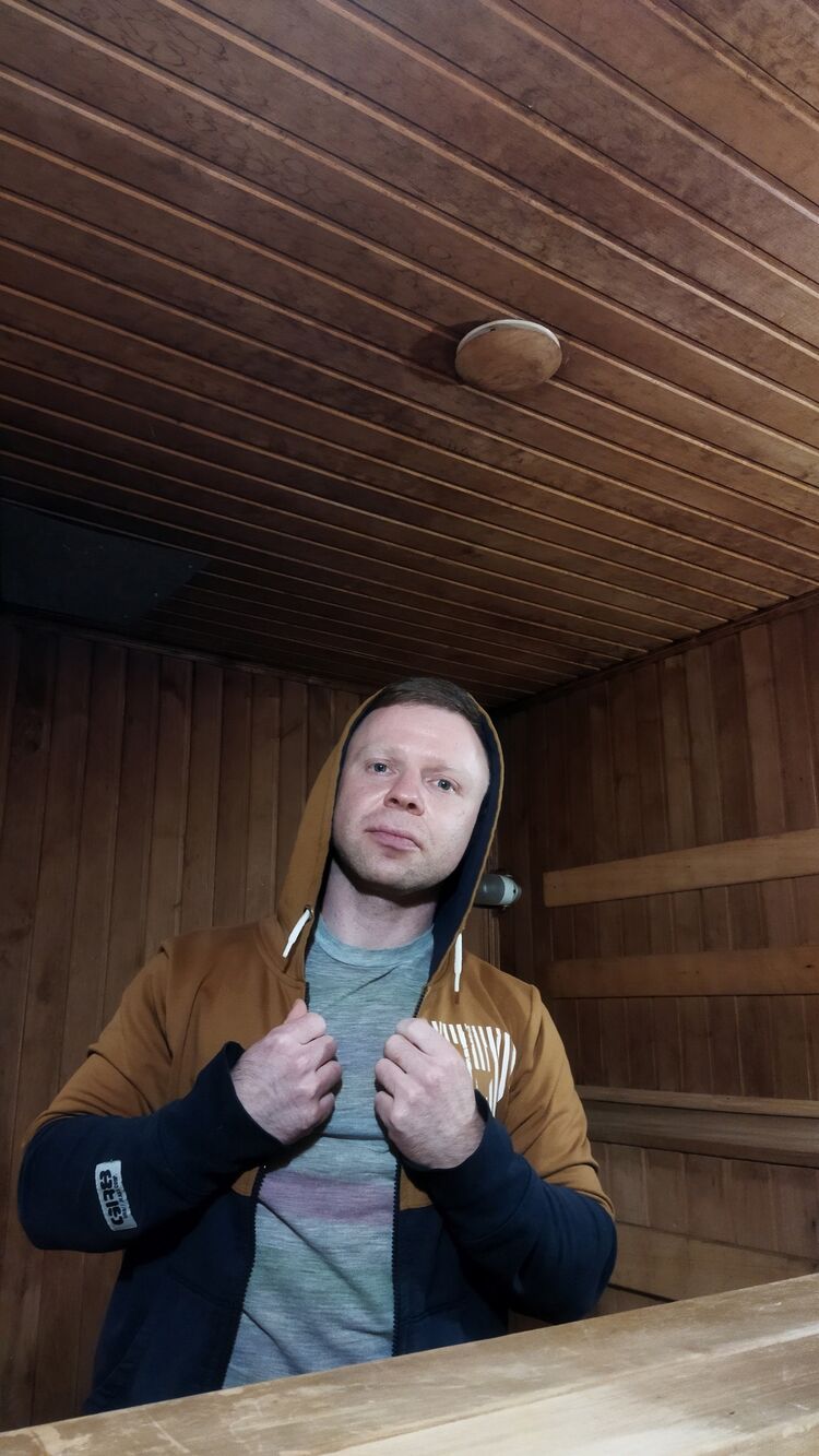  41900534  , 37 ,    