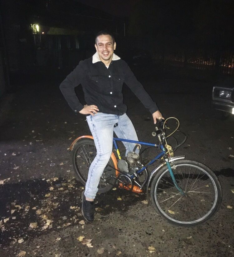 ���� 18975664 ������� ������, 32 ����, ���� ���������� � ������