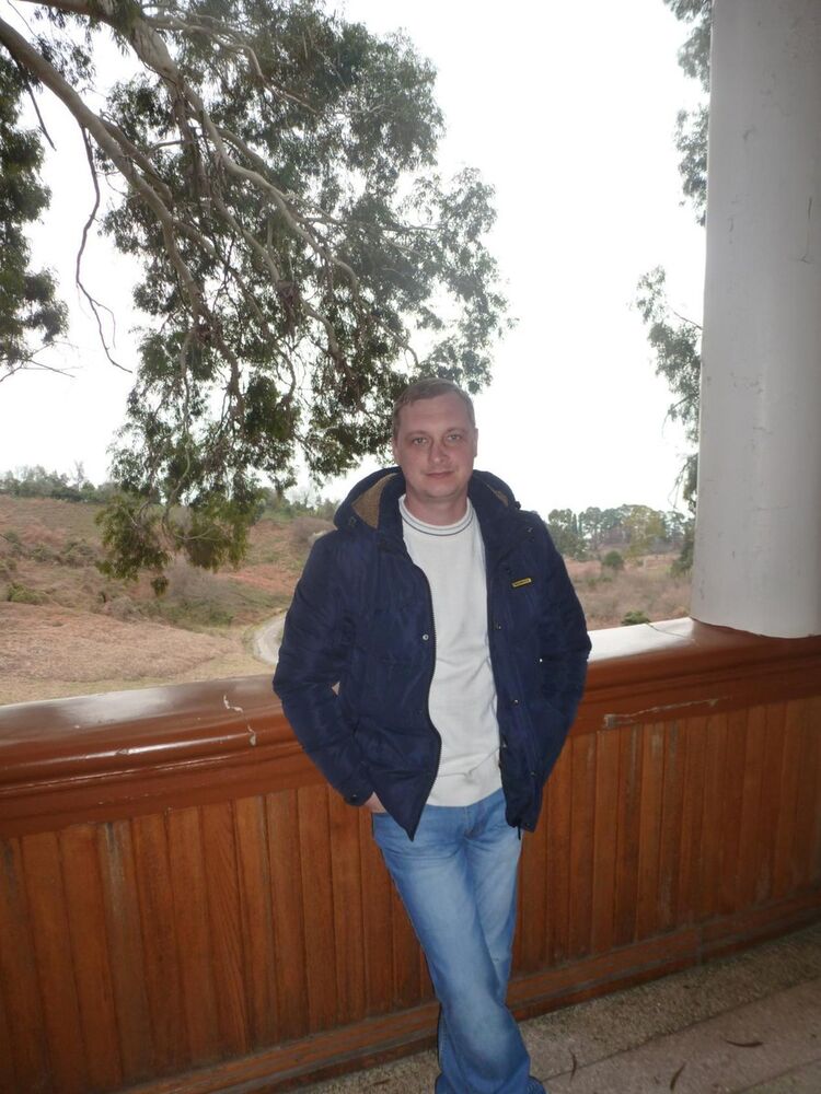  10914474  Andrej, 45 ,    