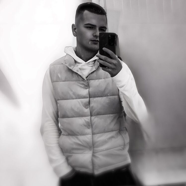 ���� 37958614 ����� ������, 23 ����, ���� ���������� � ������