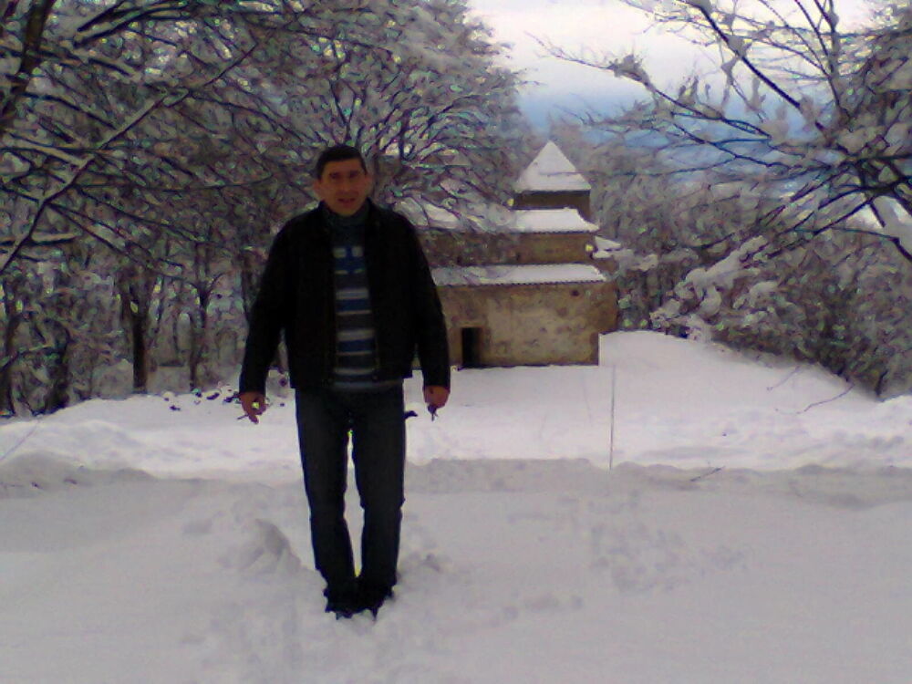  5855394  Levan, 52 ,    