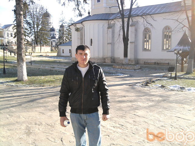  1288104  Alex, 35 ,    