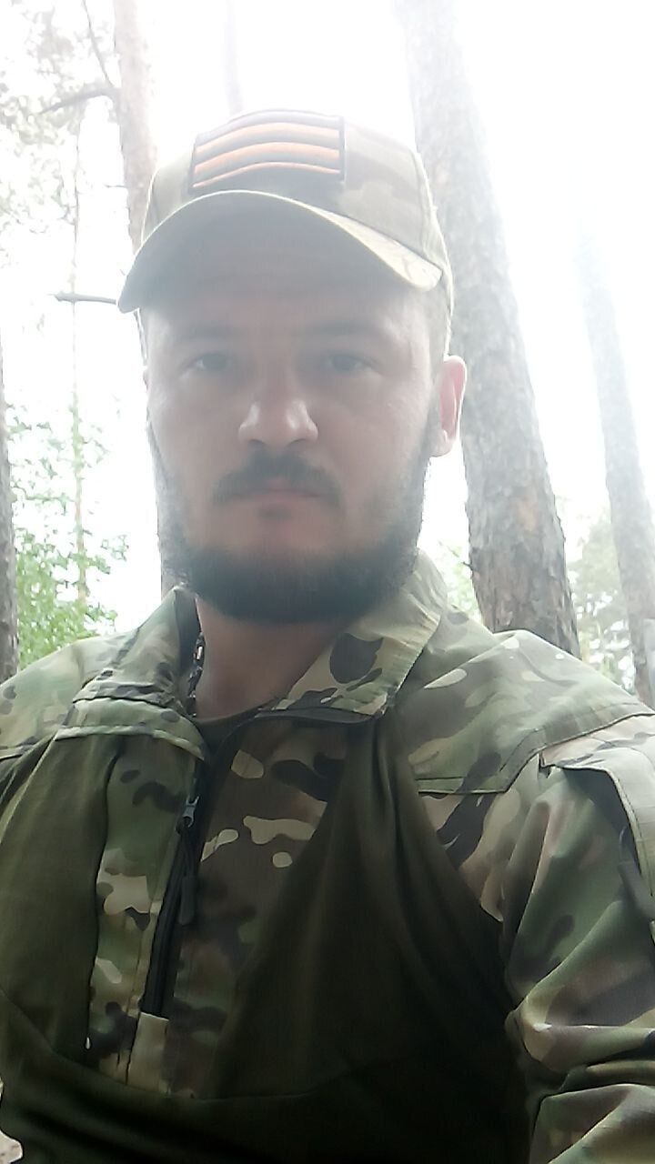  42922854  , 28 ,    