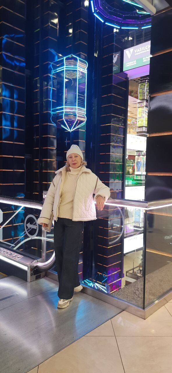  47145604  Busia, 51 ,    