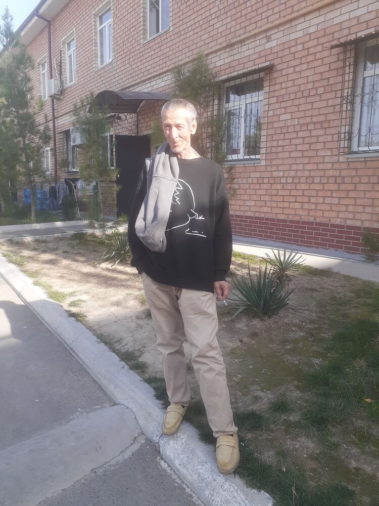 ���� 38690944 ������� Adilbek, 52 ����, ���� ���������� � ��������