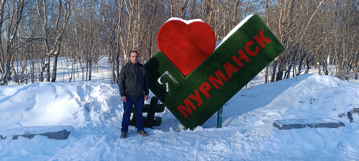  49938174  Xalid, 45 ,    