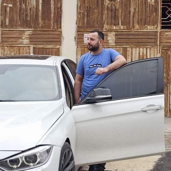  ,   Ali, 27 ,   ,   