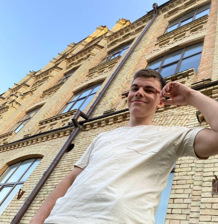 ���� 56222584 ����� Paul, 21 ���, ���� ���������� � �����