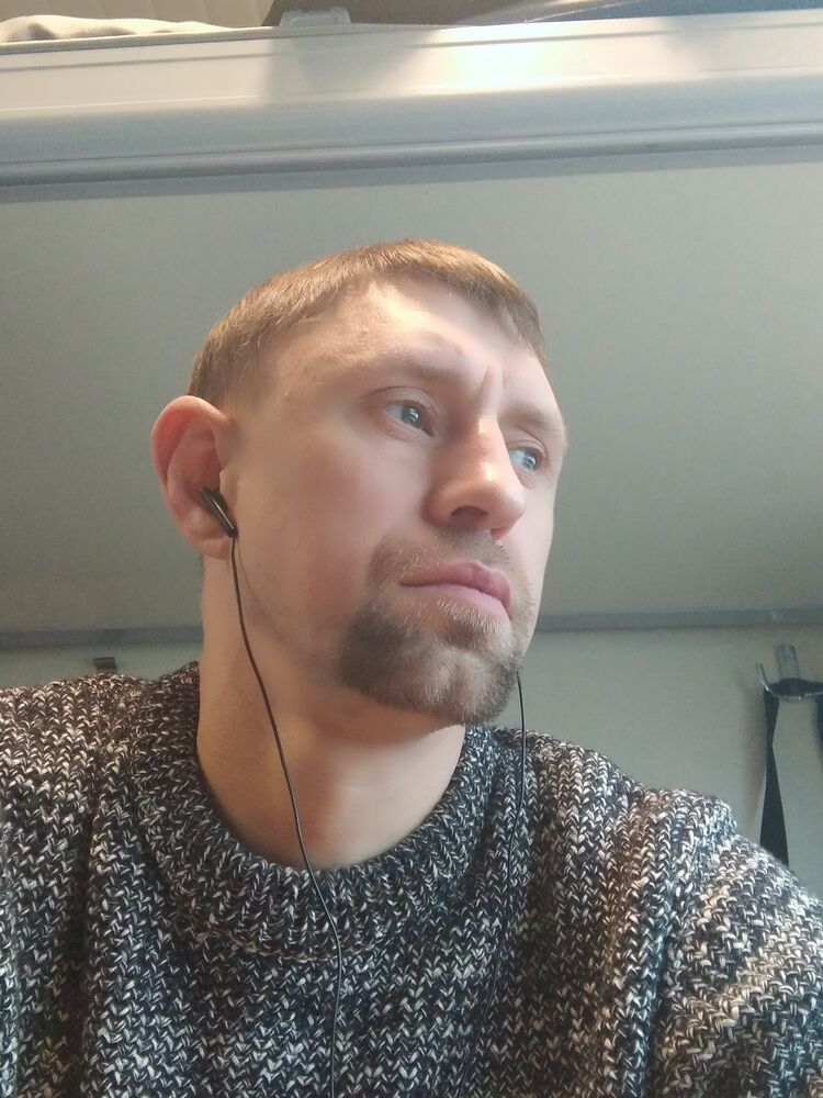  49831274  , 37 ,    