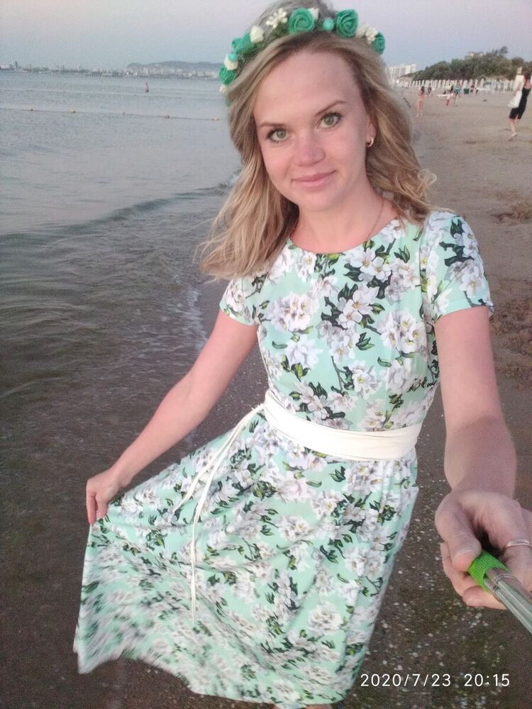  ,   Darina, 33 ,   ,   , c 
