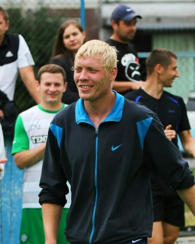  31963014  Egor, 37 ,    