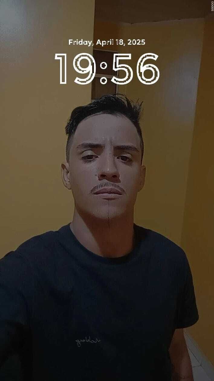  54379304  Tiago, 25 ,    