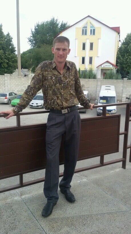  6486514  Ruslan, 44 ,    