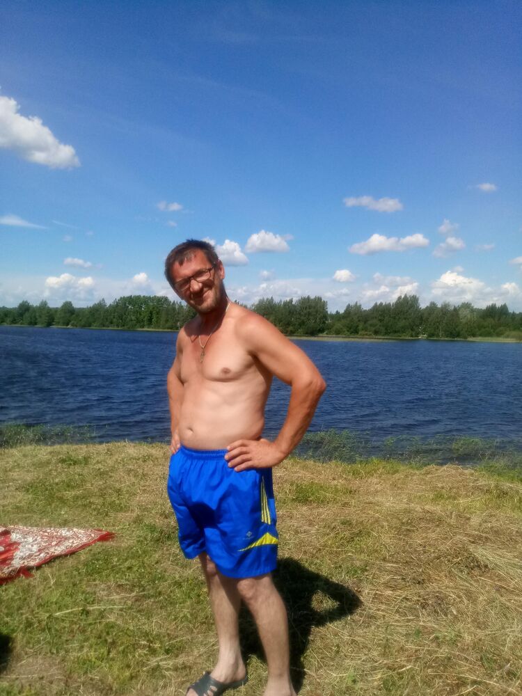  ,   Yury, 54 ,   , c 