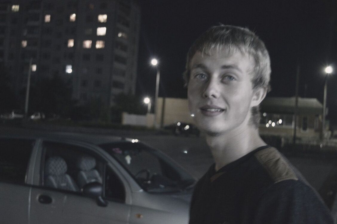  8845954  Aleksandr, 28 ,    