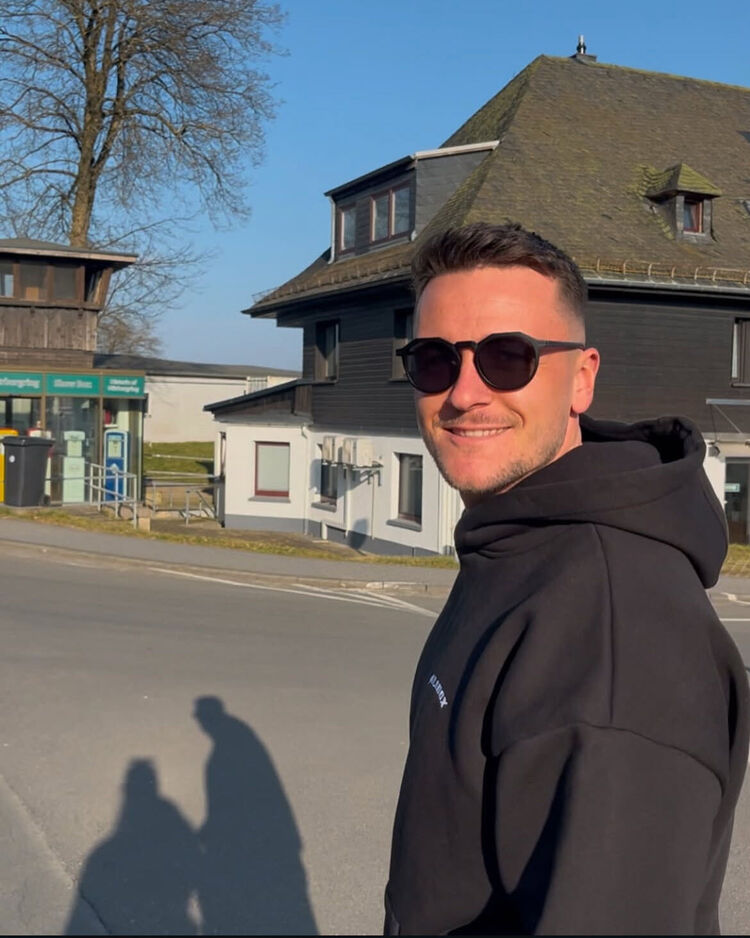  Grafenrheinfeld,   Andre Meek, 51 ,   ,   