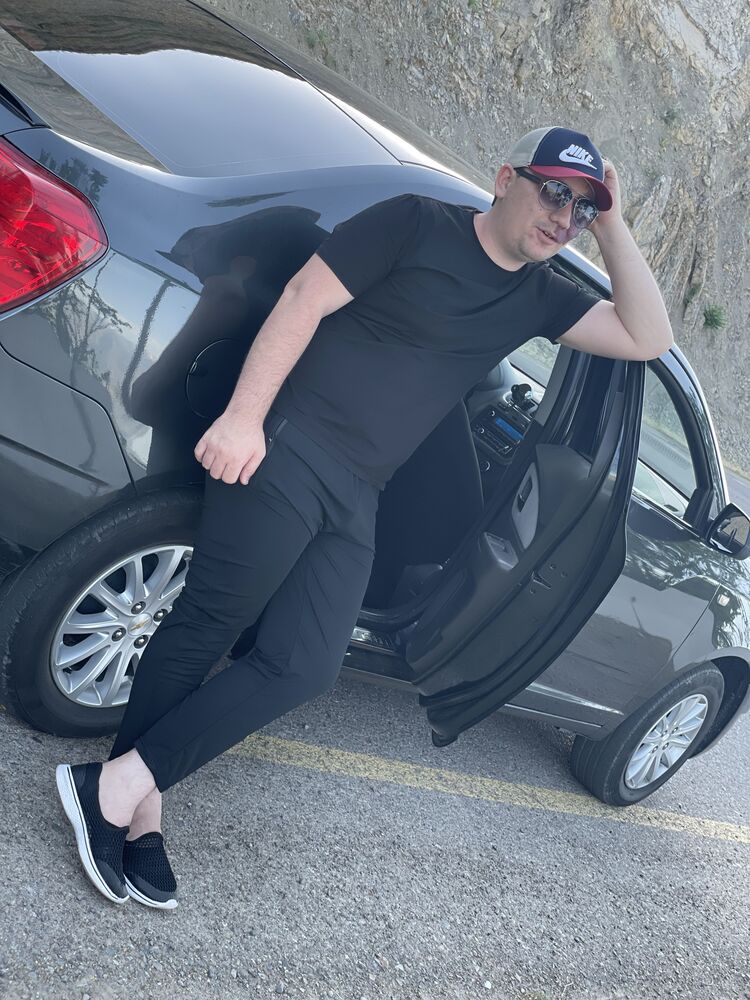  27487634  Nodirbek, 35 ,    