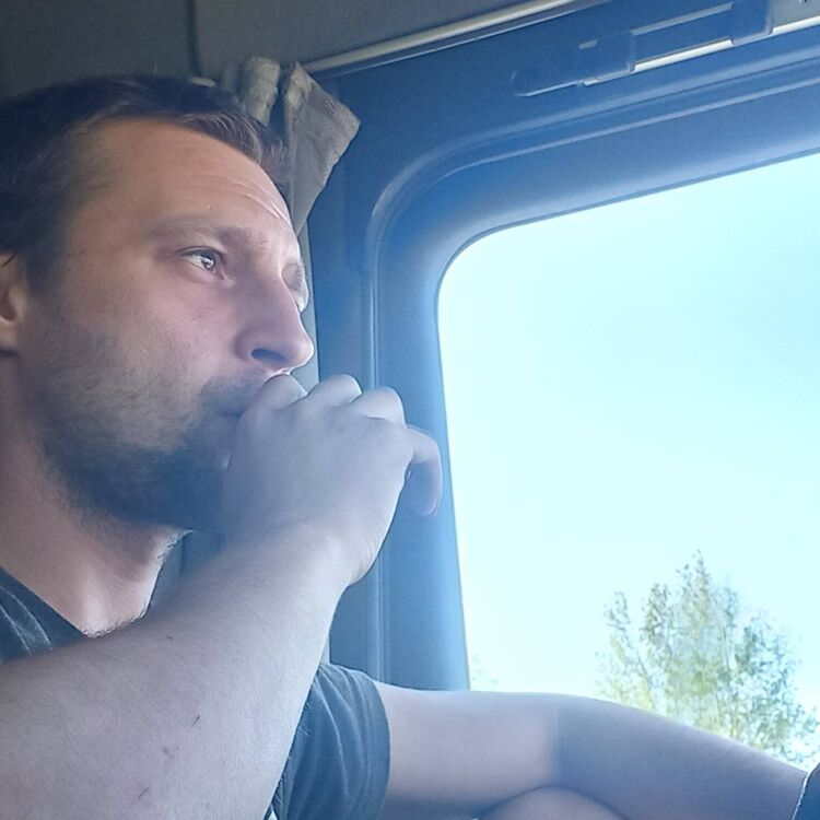  44063624  Egor, 32 ,    