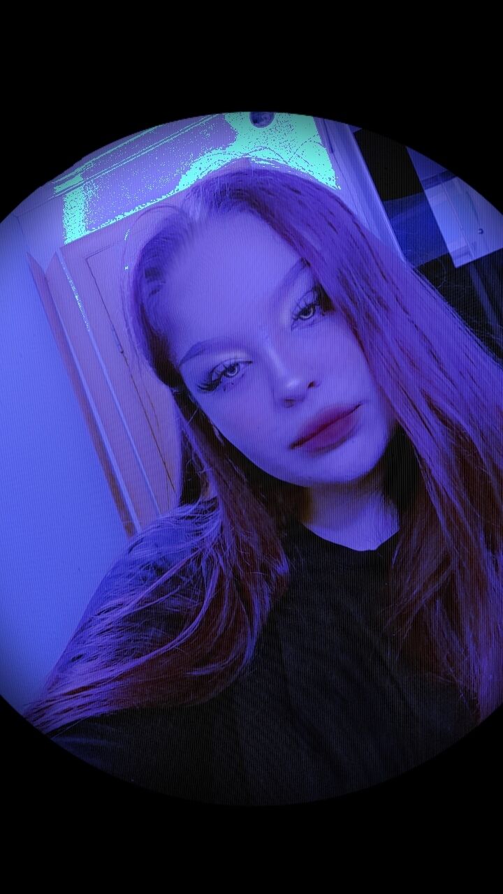  ,   Veronika, 20 ,   c 