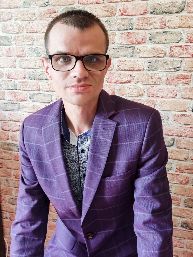  ,   Vladimir, 37 ,   ,   , c , 