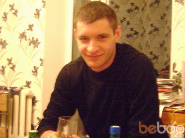  ,   Petr, 37 ,  