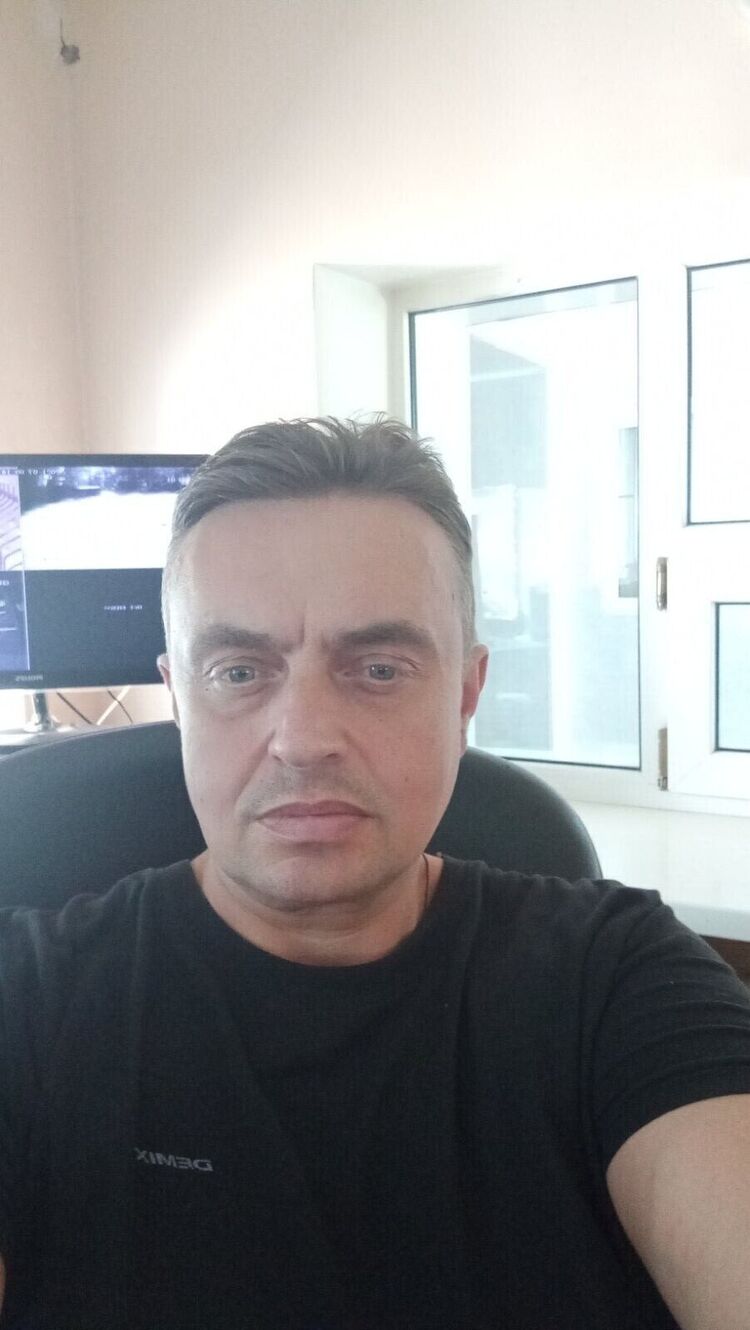  30322914  , 49 ,    
