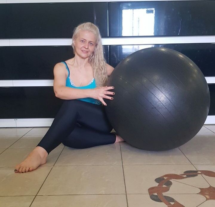  ,   , 44 ,   c 