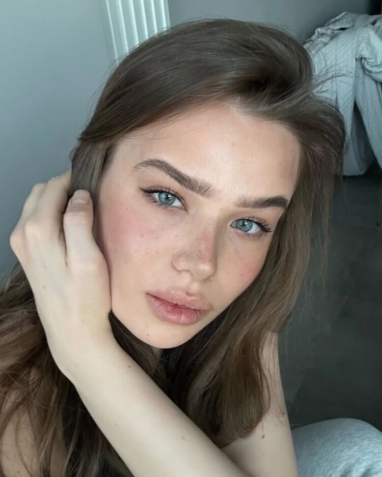  54029494  , 24 ,    --