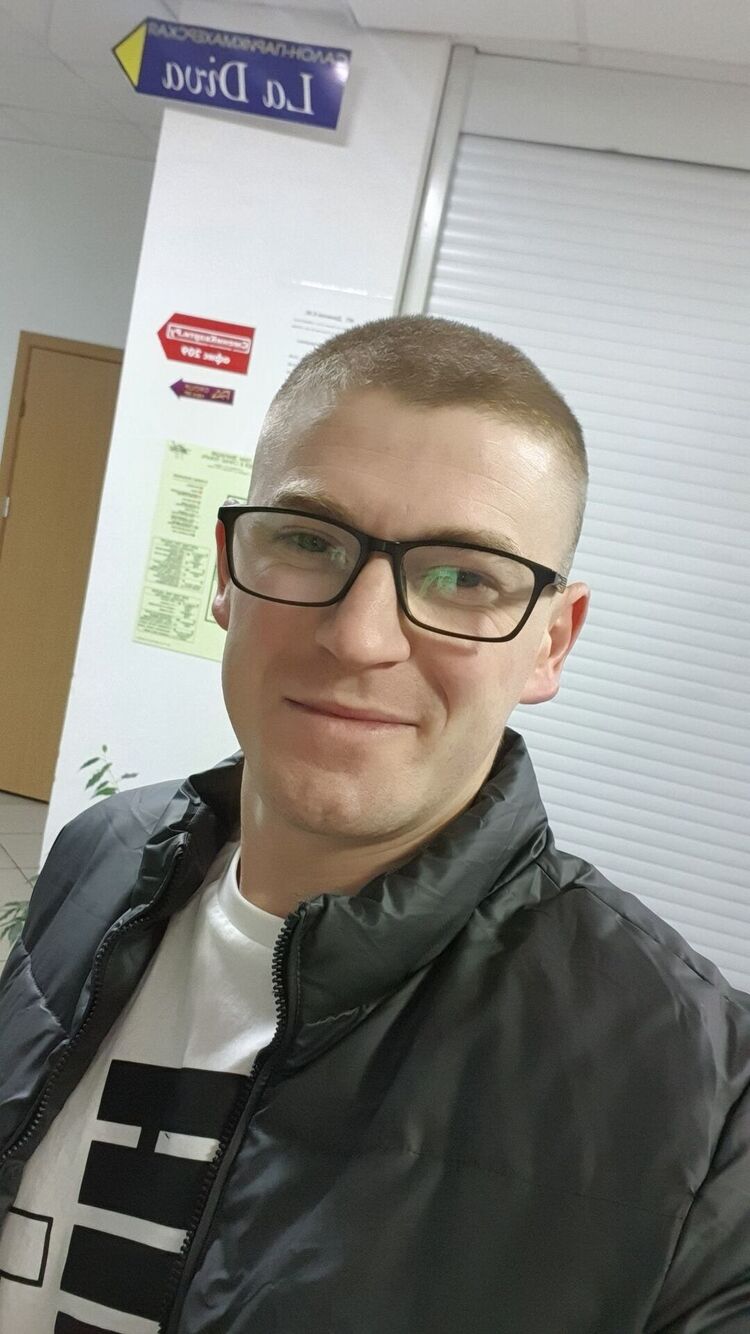  33806604  , 32 ,    
