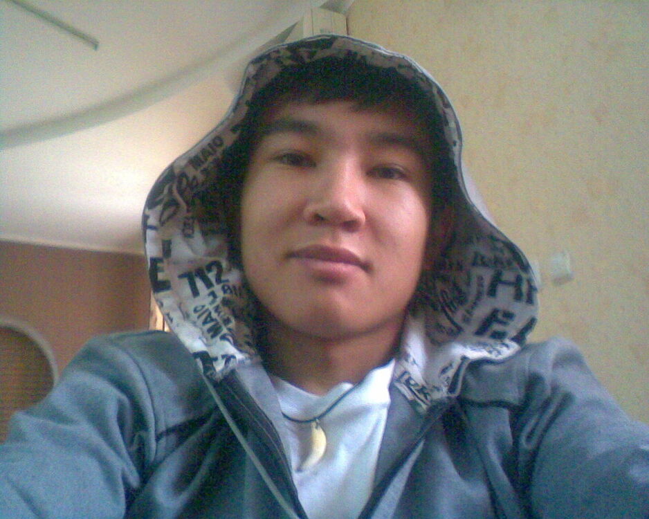  9679444  Ulanbek, 32 ,    