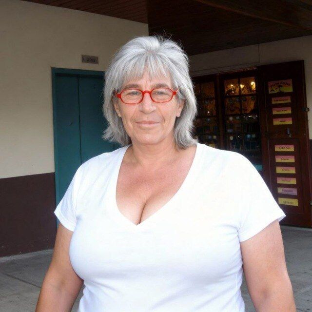 ���� 55768394 ����� Pond, 24 ����, ���� ���������� � ������