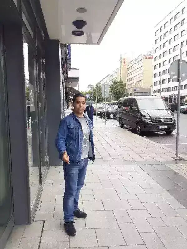  27530704  , 38 ,    