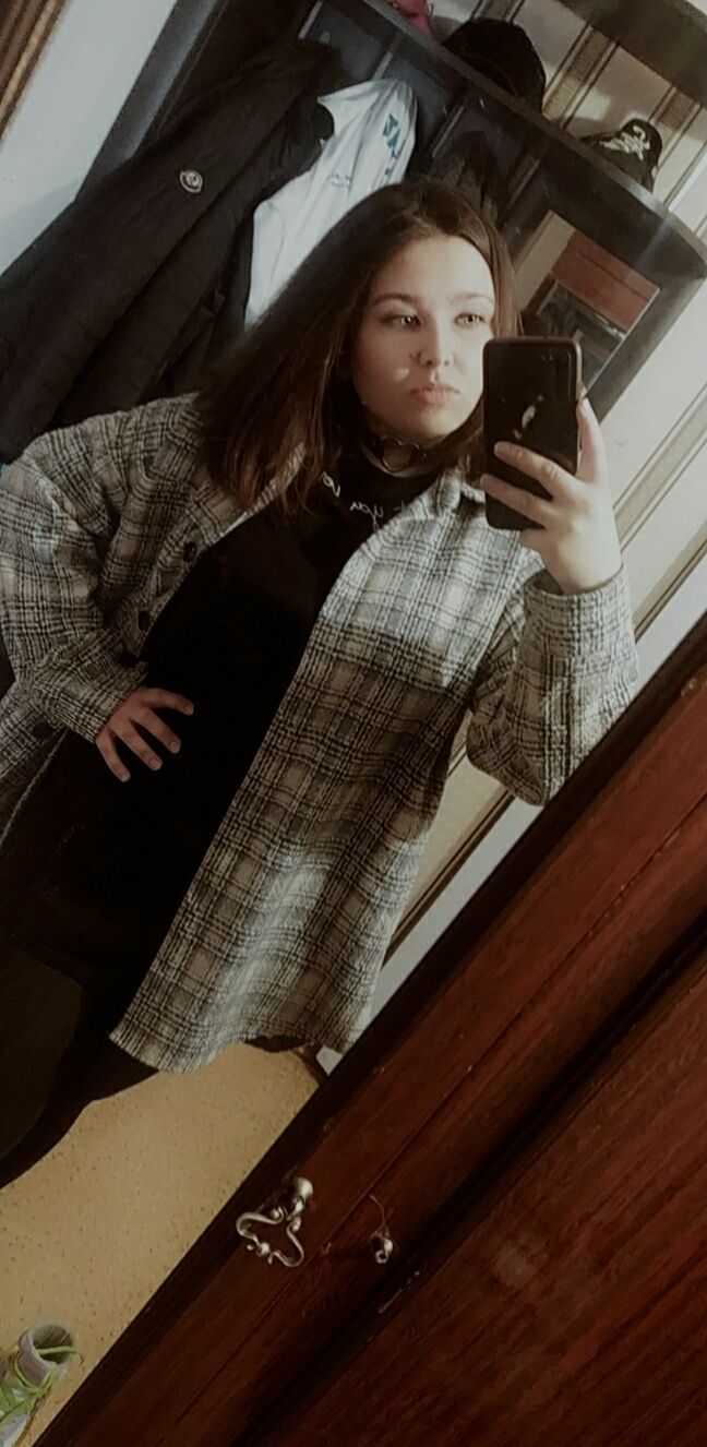  28071684  , 30 ,    