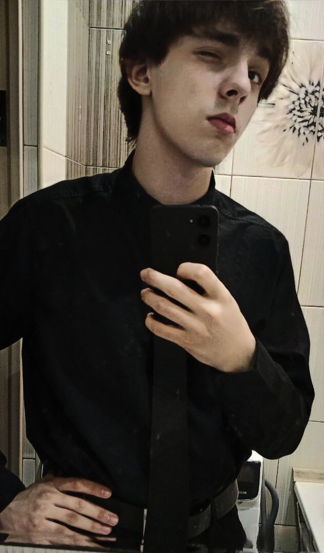  --,   Vladimir, 21 ,  