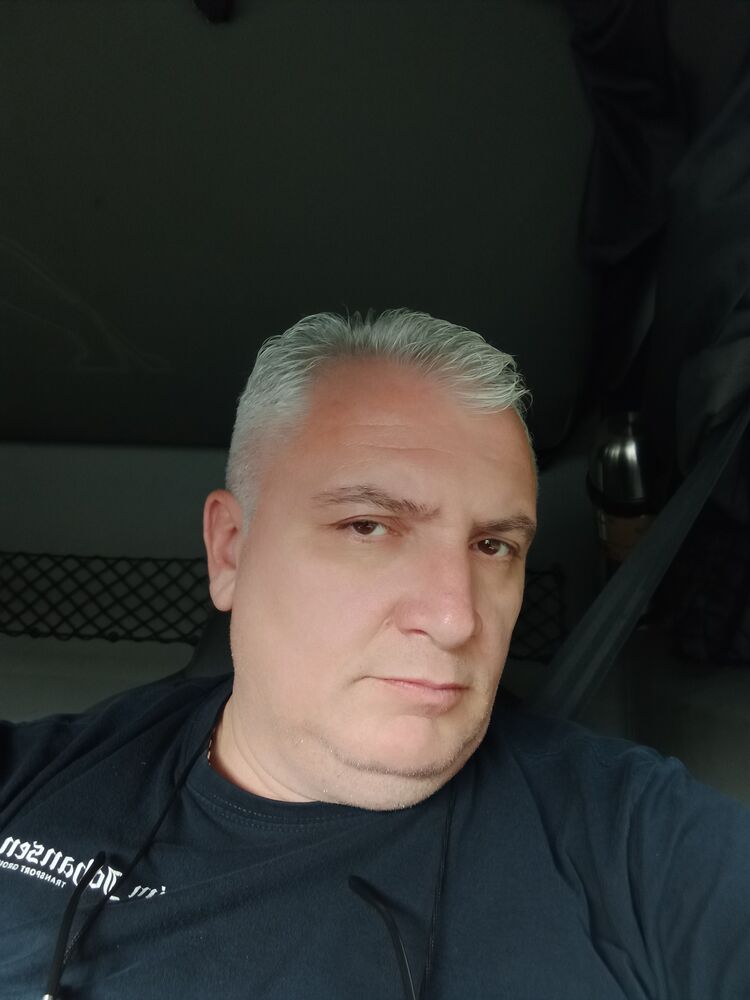  ,   Mamuka, 44 ,   ,   