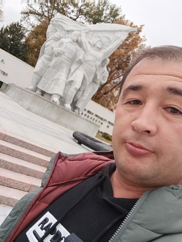  54540964  Davlatov, 33 ,    