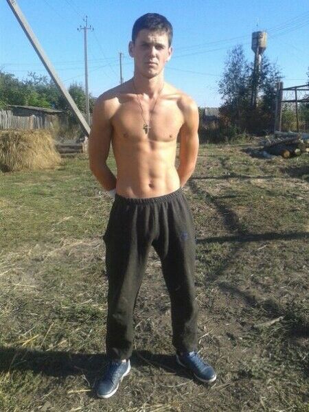  11335394  Roman, 35 ,    