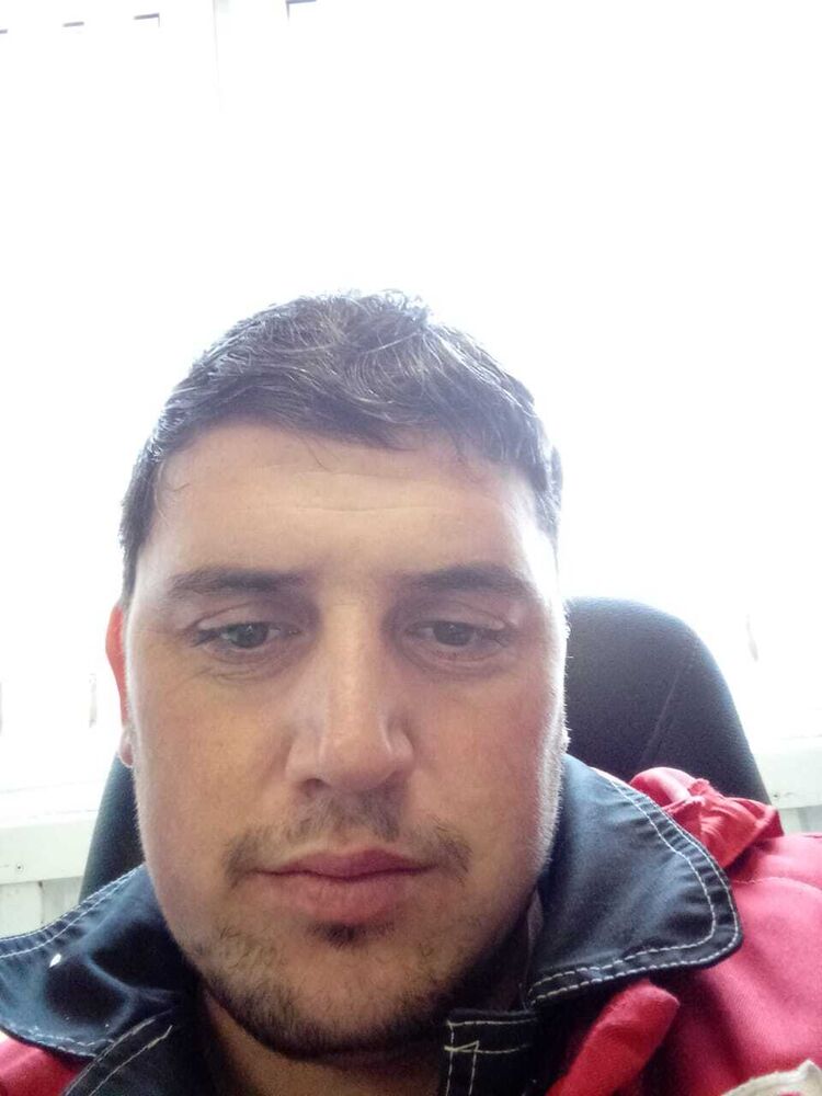  42852394  Nikita, 32 ,     